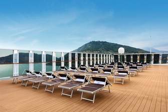 MSC Cruises, MSC Armonia, Solarium 1, Copyrights - MSC Rights.jpg